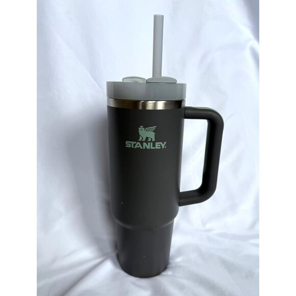 Stanley Quencher H2.0 Flowstate Tumbler 30oz Charcoal Grey, Teal Logo, Straw - Picture 1 of 6